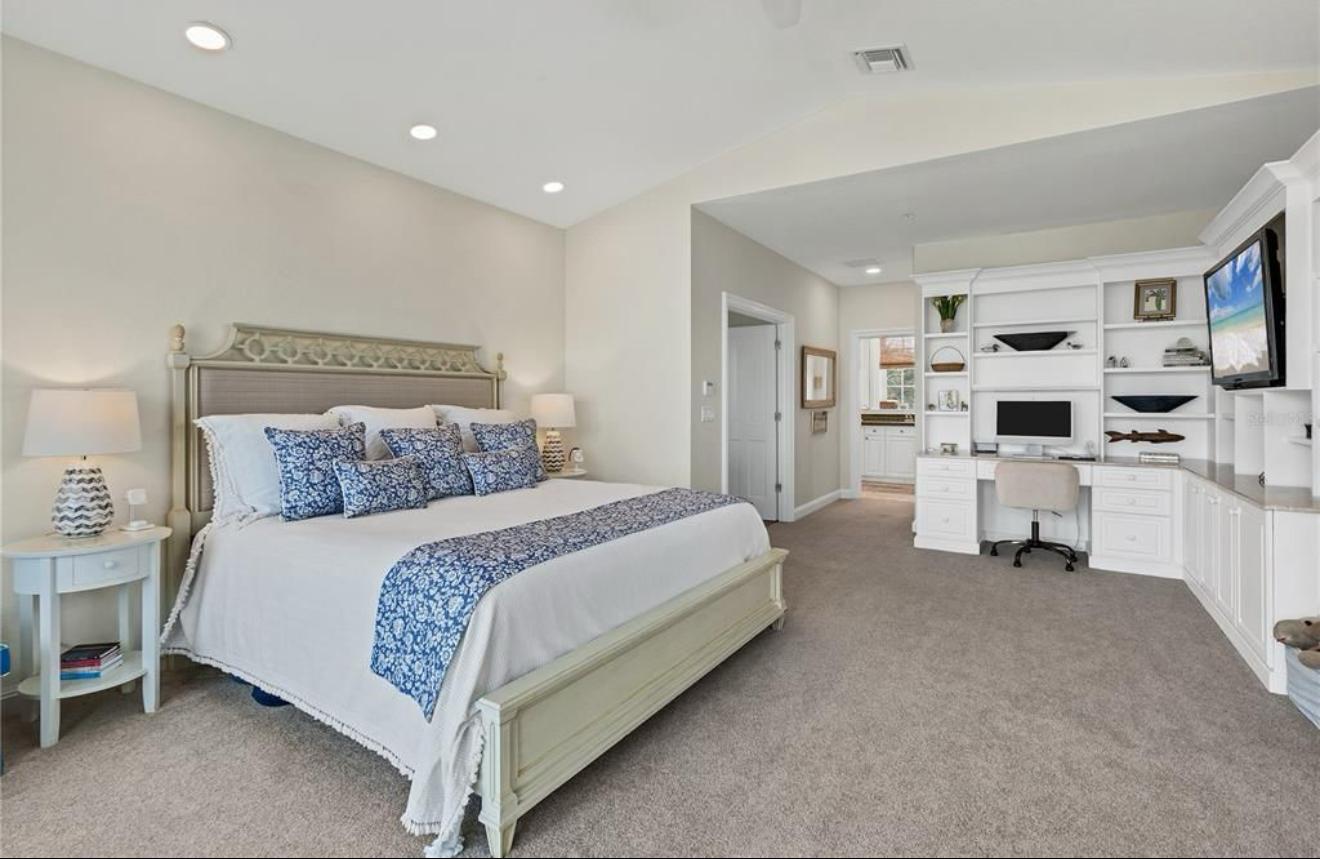 Comfort and Sophistication in Your Bedroom